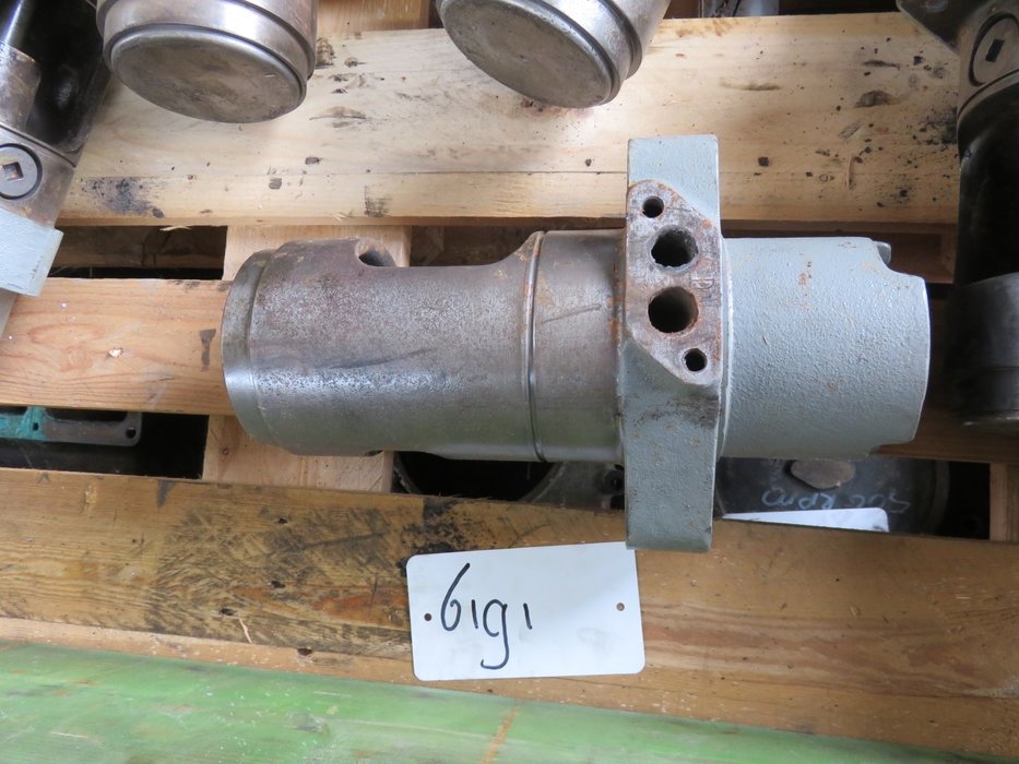 MWM 348/484 (INLET/EXHAUST VALVE HOUSING COMPLETE) Spare Part POOL