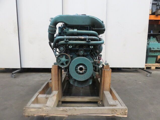 De2a Engine VOLVO PENTA D9A-2A Diesel Engine - POOL TRADING